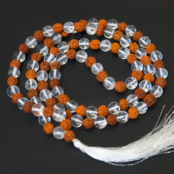 Четки каменные из Горного хрусталя с рудракшей P-Beads-020